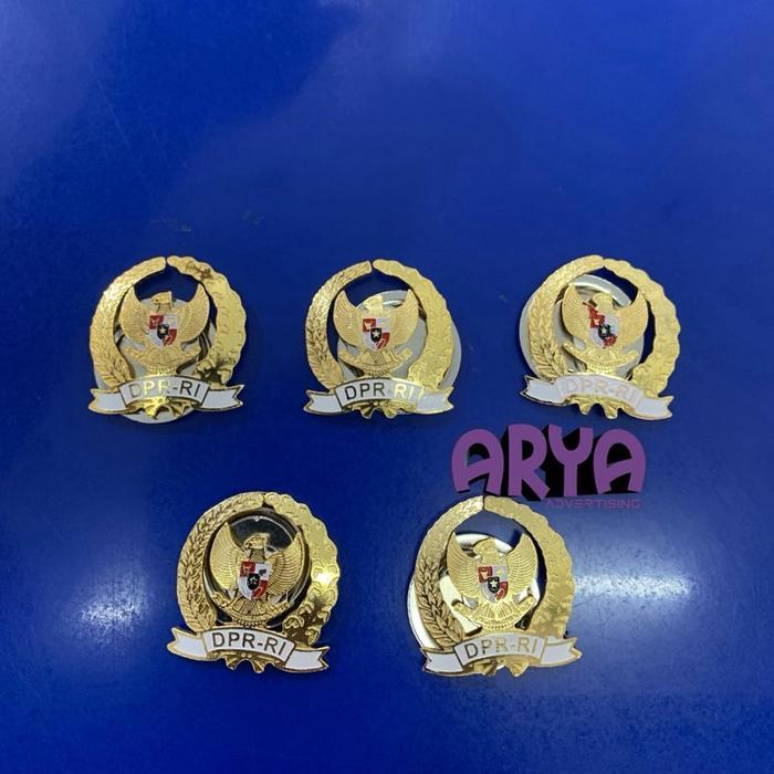 Jual Pin Logo DPR, DPD, MPR Sepuh emas Echingan - MAGNET | Shopee Indonesia