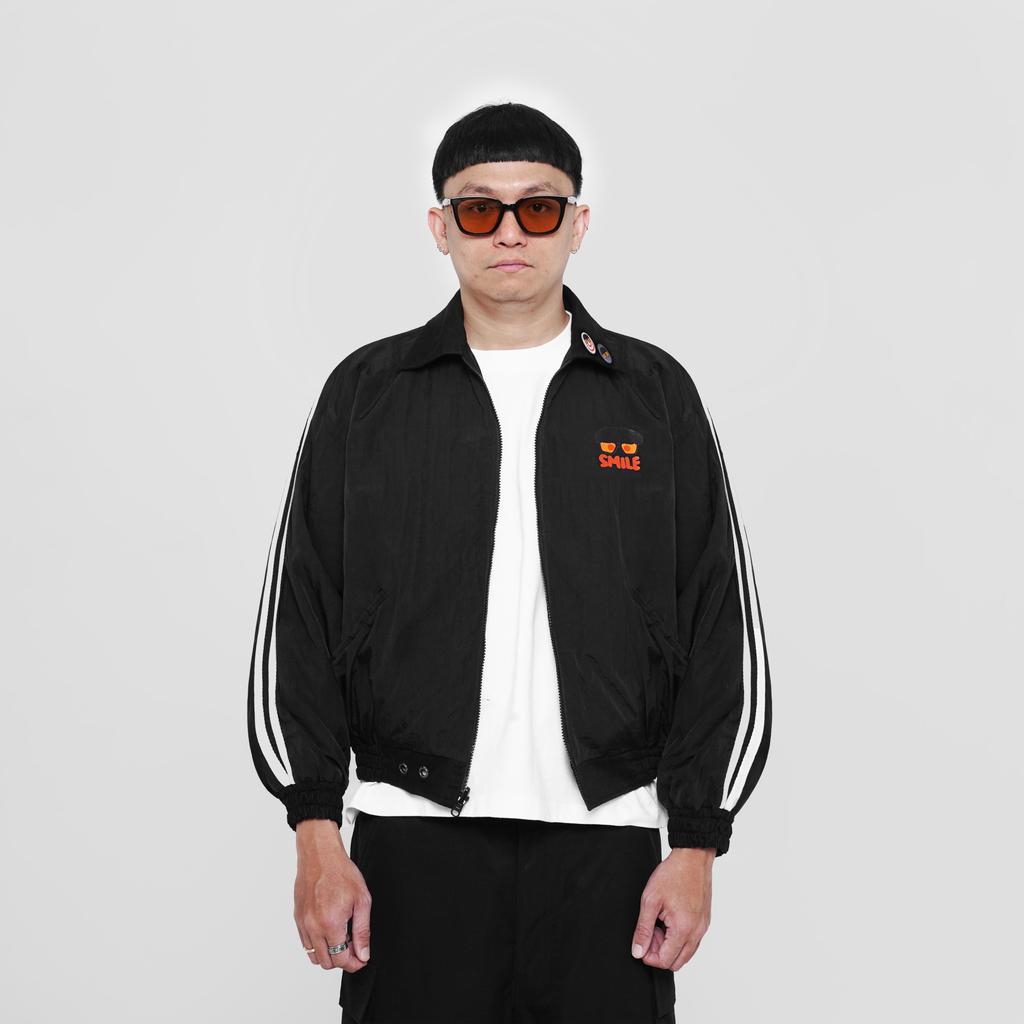 Jual FAITH FADE x SMILE - Smile Reversible Jacket (Black) | Shopee ...