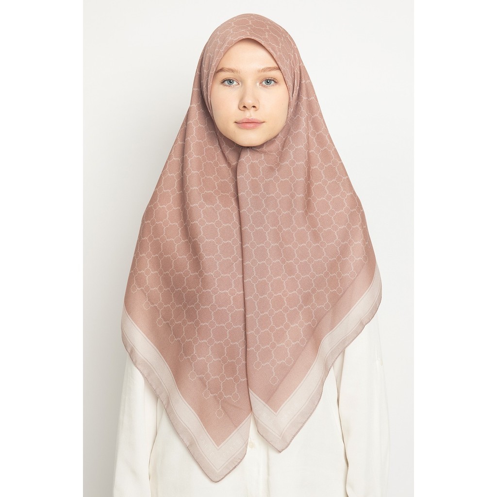 PARTE Primrose Classic Printed Scarf Hijab Segi Empat Motif