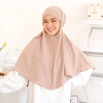 Lozy Hijab Biyya Instan (Hijab Instan Tali Bergo Umroh Crinkle)