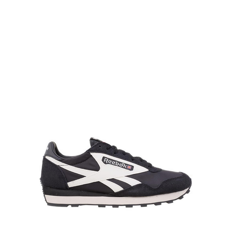 Jual aztec ii dari Reebok Indonesia Official Store Online | Shopee Mall ...