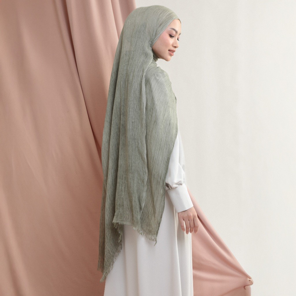 Lozy Hijab Viscose Crinkle Shawl (Hijab Pashmina Modal Textured Bahan Crinkle Viscose)