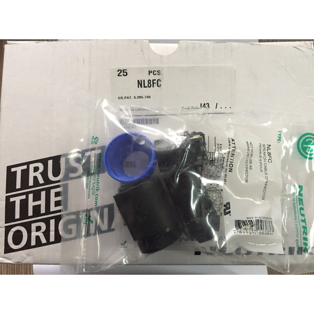 Jual NEUTRIK NL8FC 8 pole SpeakON loudspeaker lock chuck type strain ...