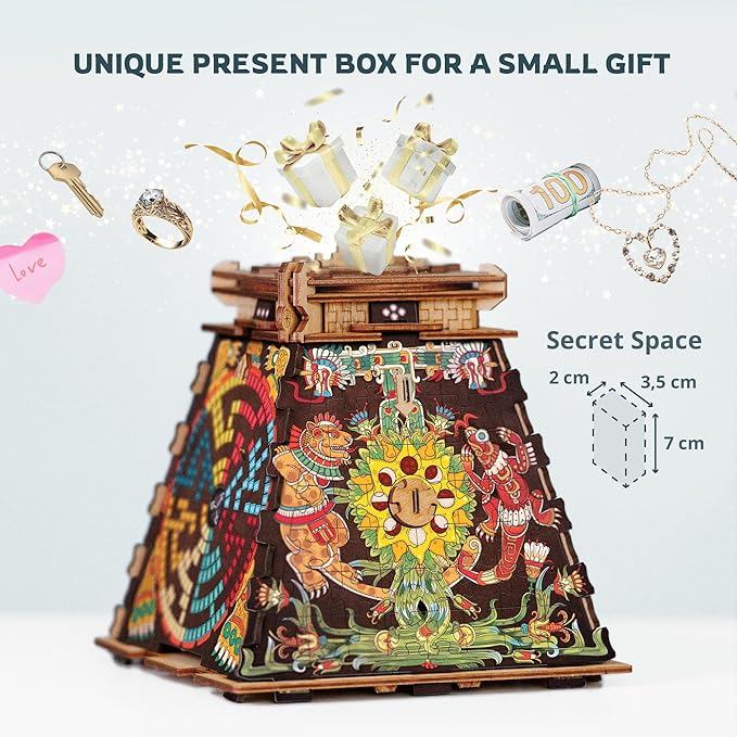Cluepuzzle - Pyramid Of The Sun Jigsaw Puzzle Box