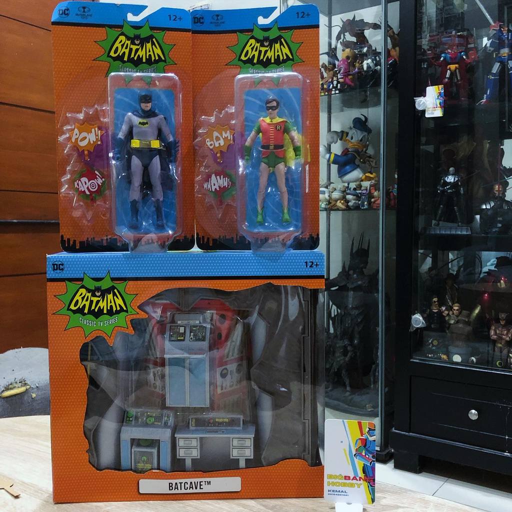 Jual MCFARLANE TOYS BATMAN CLASSIS TV SERIES BATMAN AND ROBIN WITH ...