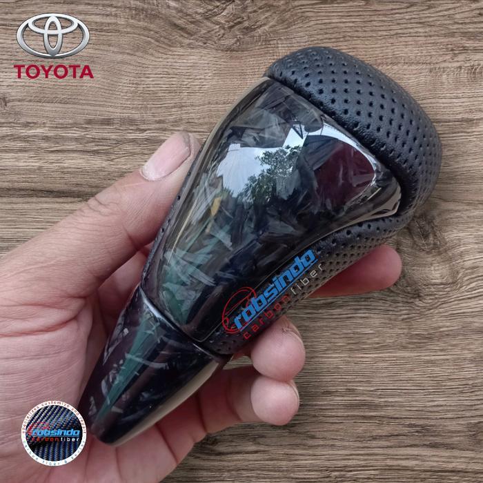Jual gear knob Toyota matic Fortuner vrz GR sport, Innova reborn, Hilux ...