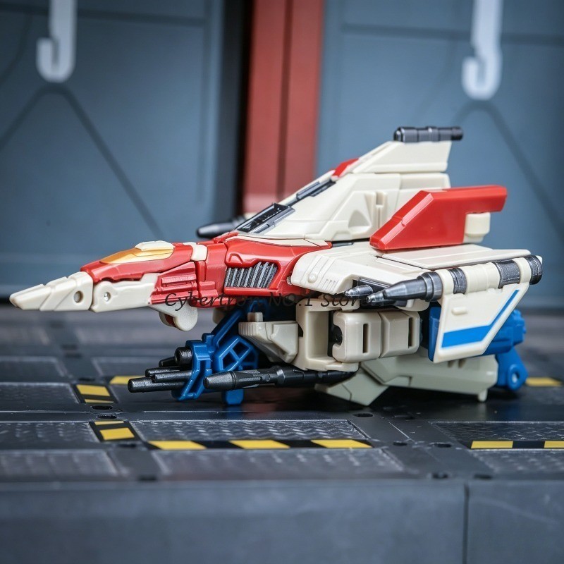 Jual Transformer Toys Anime Deformation Robots Studio Series Deluxe ...