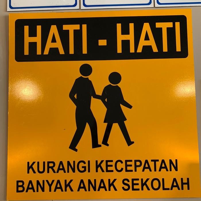 Jual SIGN RAMBU ARAH PETUNJUK HATI HATI KURANGI KECEPATAN | Shopee ...