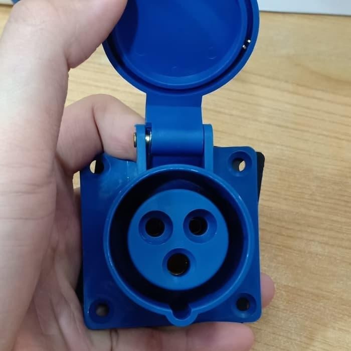 Jual PLUG & PANEL SOCKET CEE 013 + 313 (16A-3P) | Shopee Indonesia