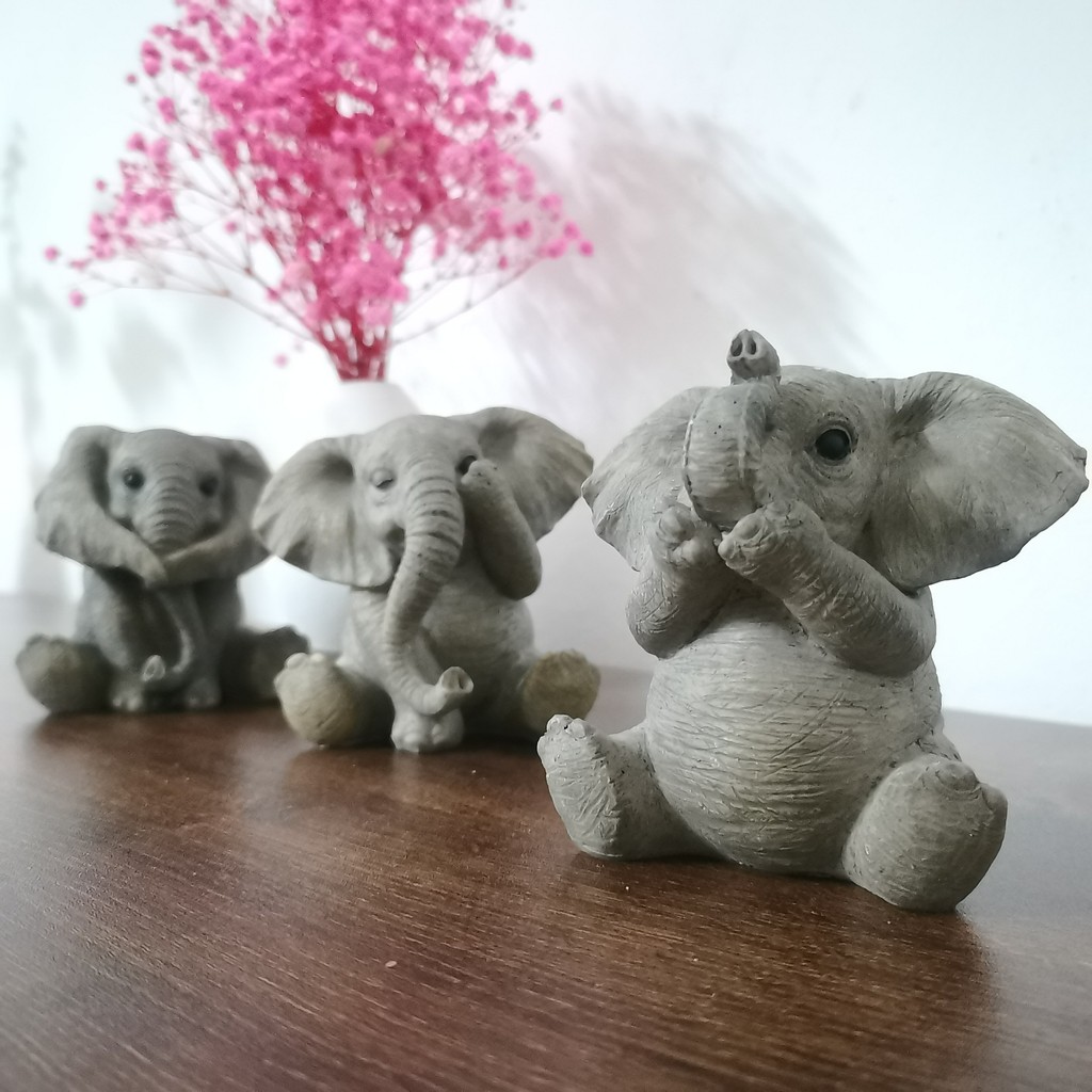 Large juliana collection elephant ornament with smaller resin elephant