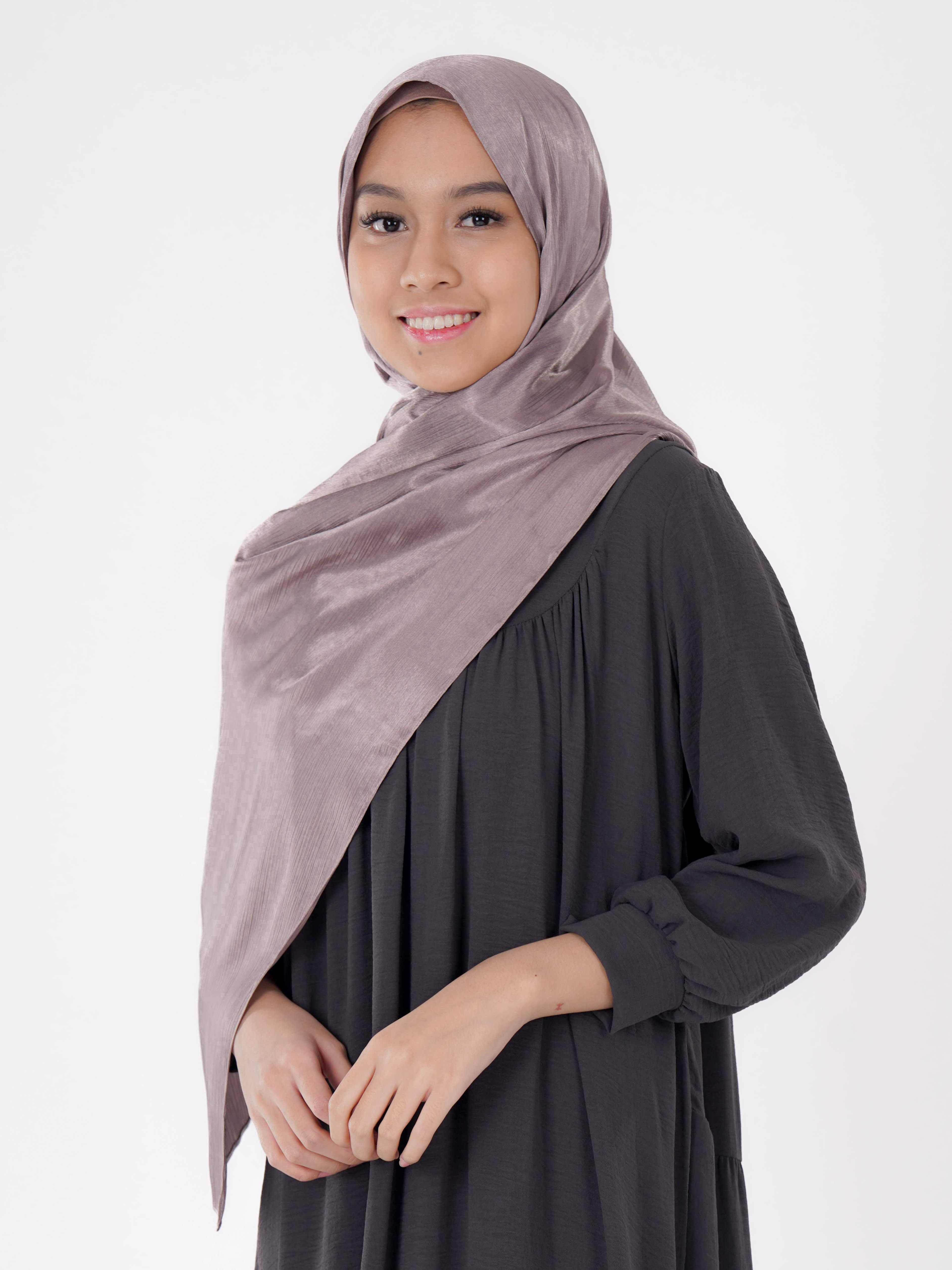 Jual Noor Hijab Pashmina Polos Premium Shiny Silk Outlet Shopee